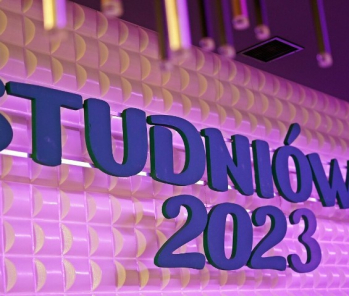 Studniówka Teatralnej 2023